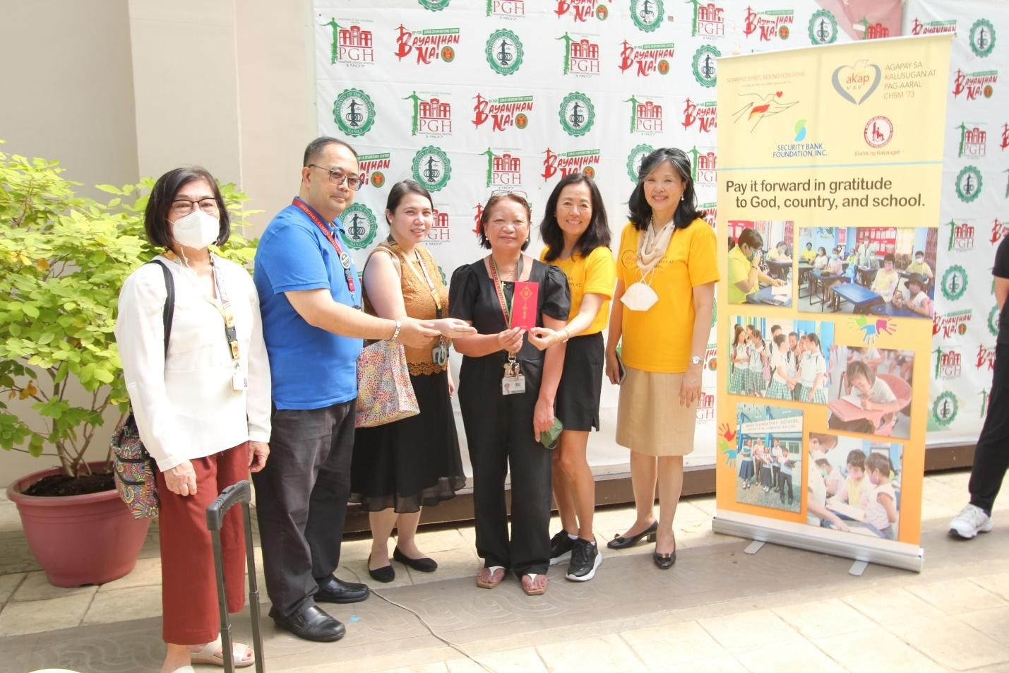 College of Holy Spirit Manila Class 73 turns over donation to PGH Silahis ng Kalusugan School for the Chronically-Ill